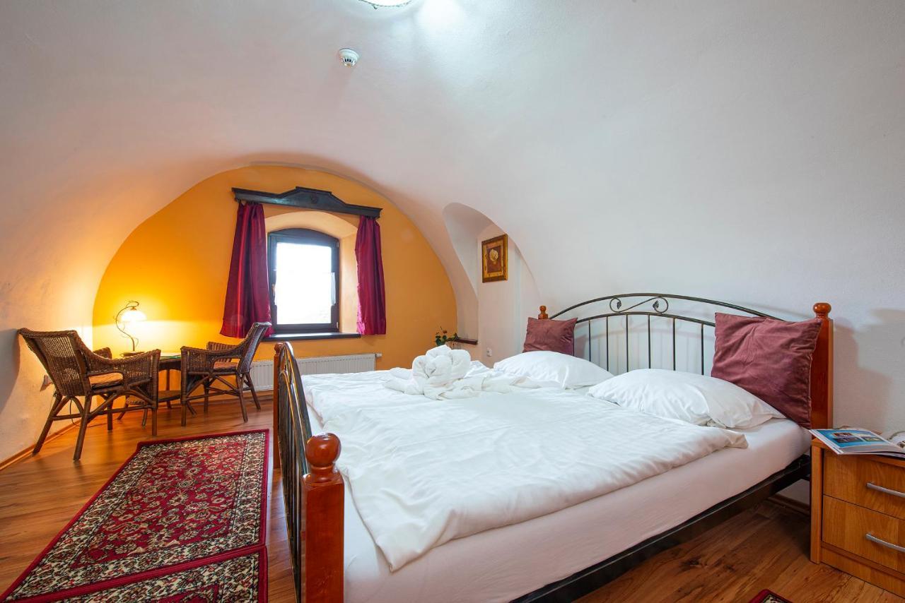 Penzion Familia Otel Poprad Dış mekan fotoğraf